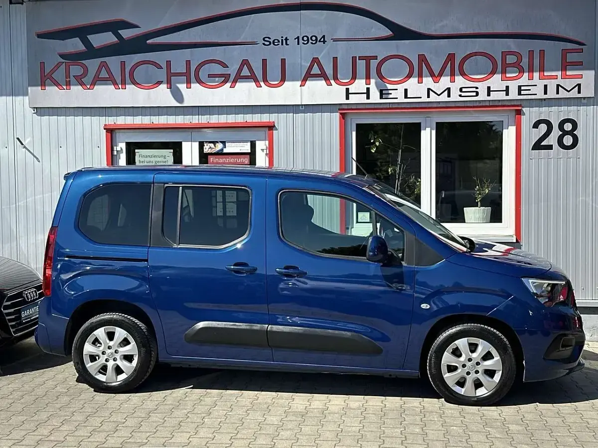 Gebraucht Opel Combo 131 PS (96 kW) 2022 Blaumet. Van / Kleinbus