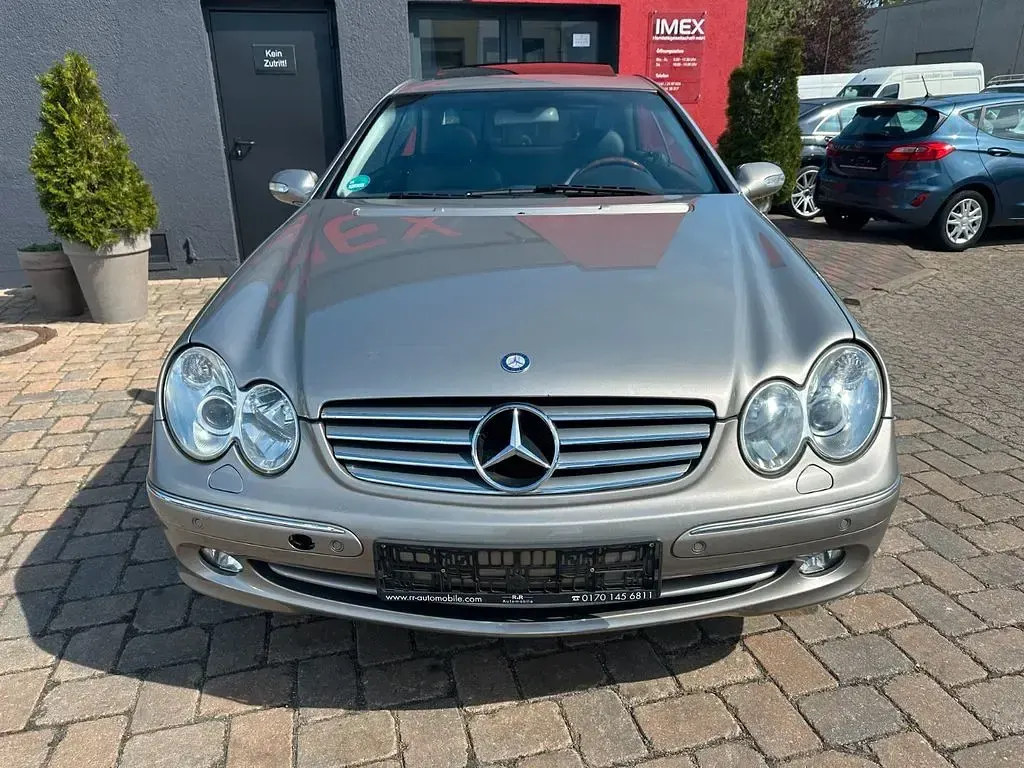 Gebraucht Mercedes CLK320 AMG 218 PS (160 kW) 2004 Grau Coupé