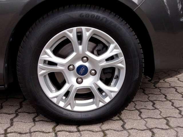 Gebraucht Ford B-MAX Cool & Connect 101 PS (74 kW) 2017 Magneticgraumetallic Van / Kleinbus