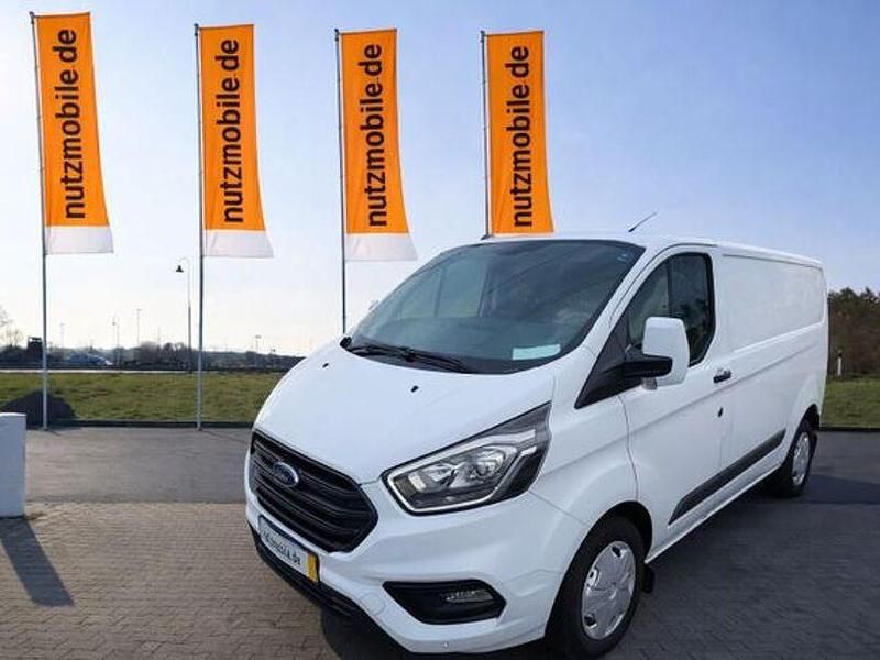 Gebraucht Ford Transit Custom Trend 131 PS (96 kW) 2021 Weiß Van / Kleinbus
