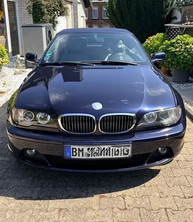 Gebraucht BMW 320 Cabriolet 170 PS (125 kW) 2003 Blau Cabrio