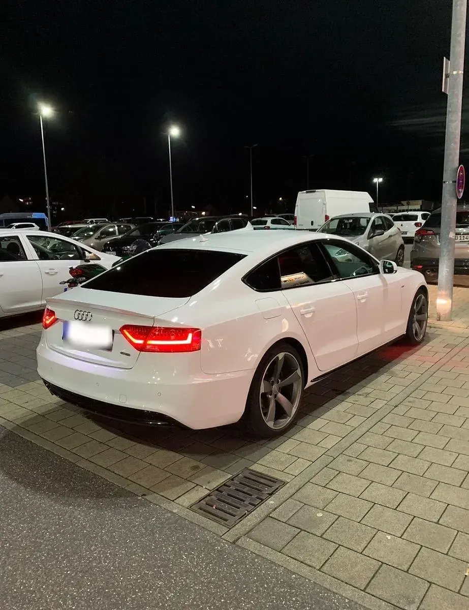Gebraucht Audi A5 Sportback S-Line 190 PS (139 kW) 2016 Weiß Kleinwagen