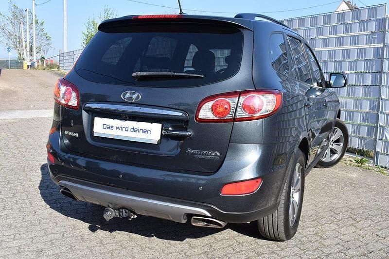 Gebraucht Hyundai Santa Fe Premium 197 PS (144 kW) 2012 Grau SUV