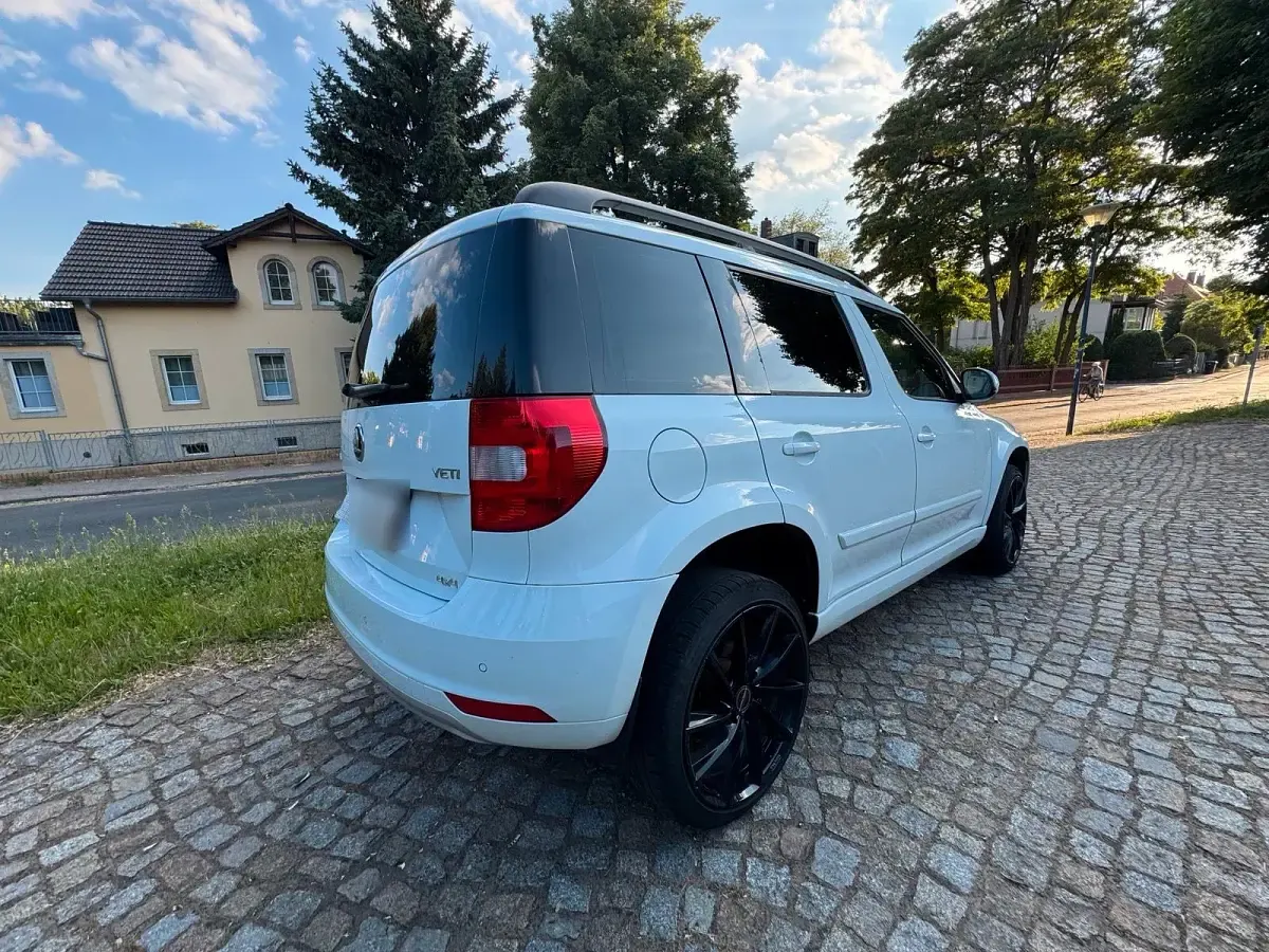 Gebraucht Skoda Yeti 110 PS (80 kW) 2016 Weiß SUV