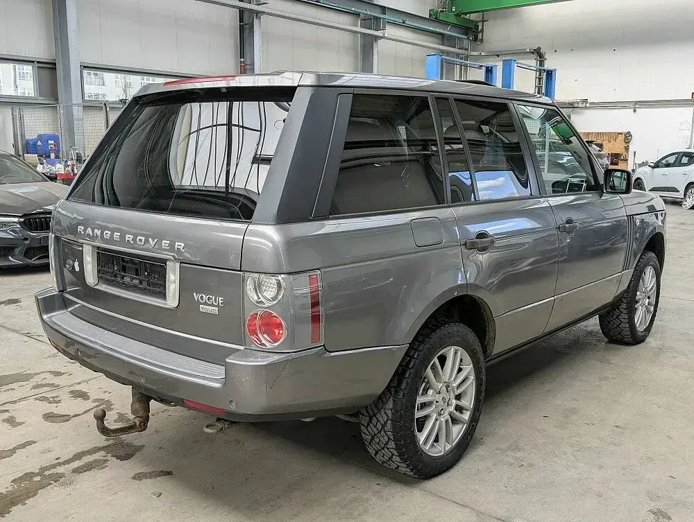 Gebraucht Land Rover Range Rover Vogue 272 PS (200 kW) 2009 Grau SUV