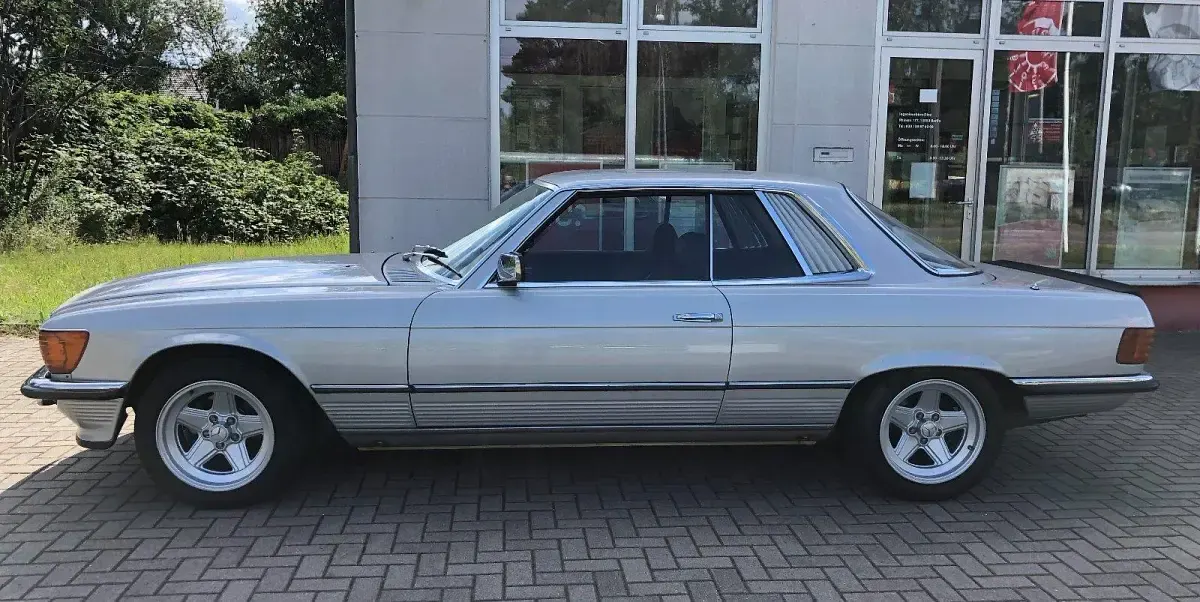 Gebraucht Mercedes SLC380 218 PS (160 kW) 1981 Silber Coupé