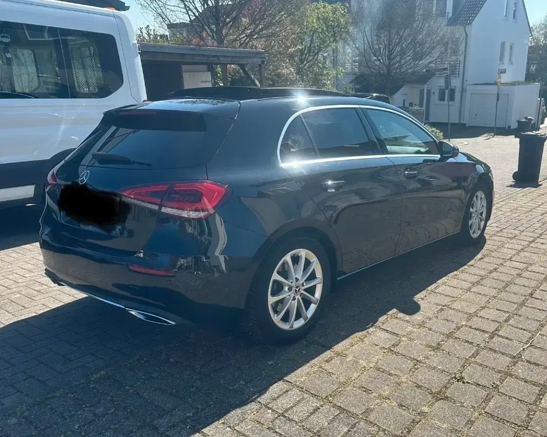 Gebraucht Mercedes A250 224 PS (164 kW) 2019 Schwarz Limousine