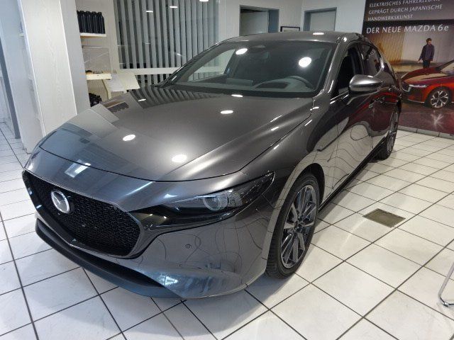 Grau Neu 2025 Mazda 3 Exclusive-Line Limousine | 32.890 € (Etwas zu teuer) - Bild 1/4