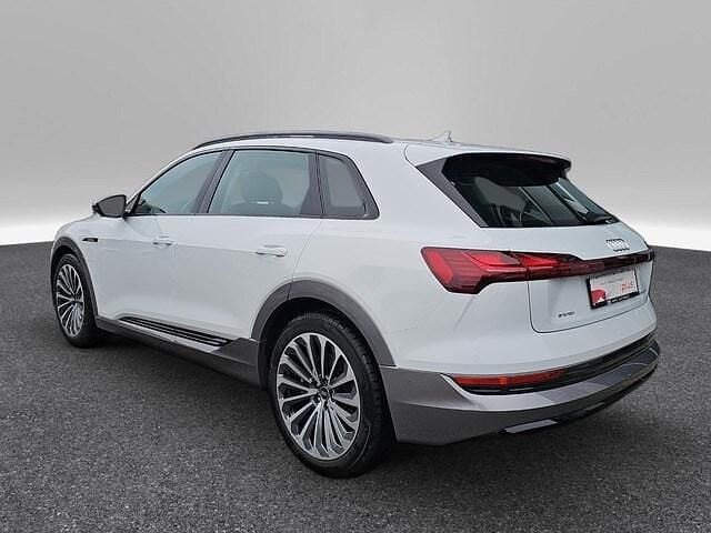 Gebraucht Audi e-tron Advanced 300 kW (408 PS) 2022 Weiß SUV