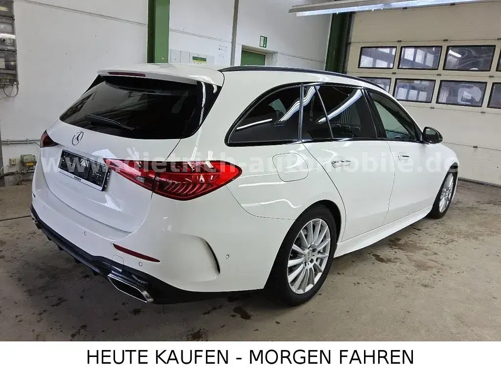 Gebraucht Mercedes 200 AMG line 184 PS (135 kW) 2022 Weiß Limousine