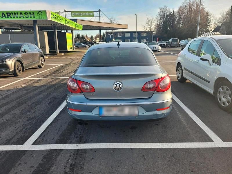 Gebraucht VW Passat 160 PS (117 kW) 2008 Grün Coupé