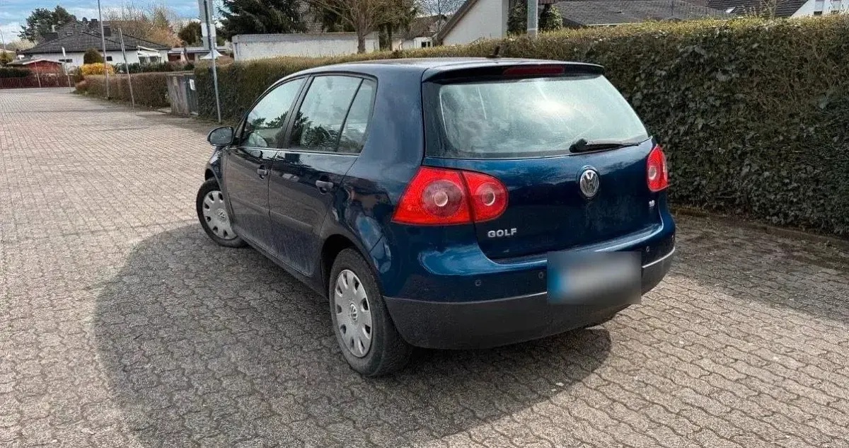 Gebraucht VW Golf IV 102 PS (75 kW) 2006 Blau Limousine