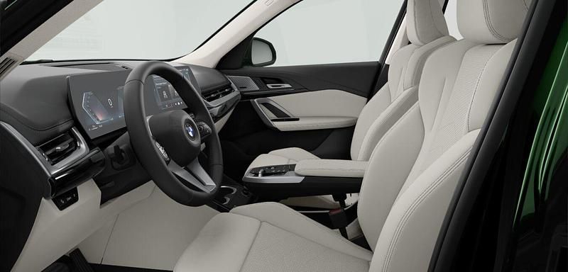 Gebraucht BMW X1 Comfort Edition 163 PS (119 kW) 2025 Grün SUV