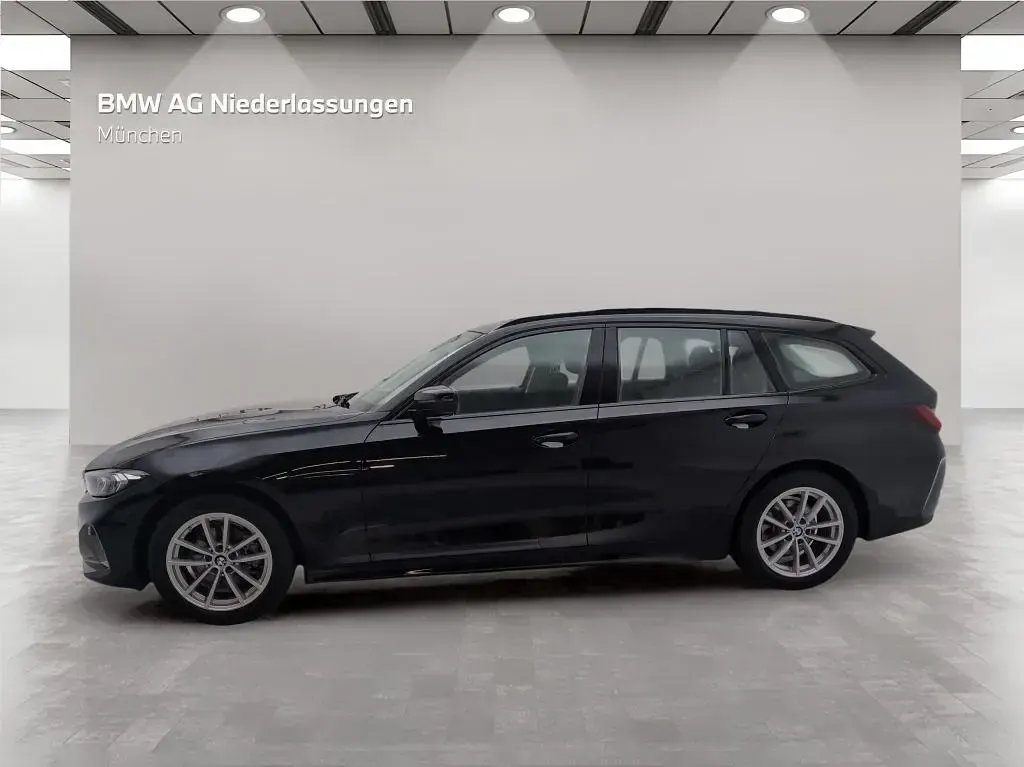 Gebraucht BMW 318 156 PS (114 kW) 2025 Schwarz Kombi