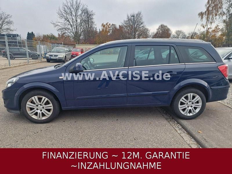 Gebraucht Opel Astra Innovation 116 PS (85 kW) 2010 Blau Kombi