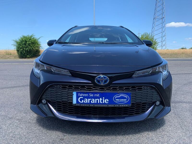 Blau Gebraucht 2023 Toyota Corolla Kombi | 21.990 € (Guter Preis) - Bild 1/4