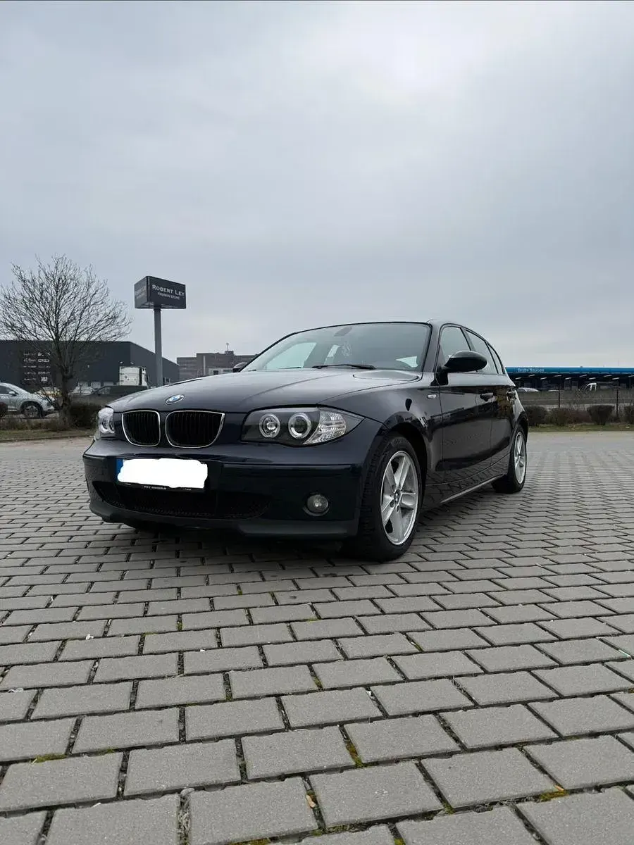 Gebraucht BMW 118 143 PS (105 kW) 2005 Schwarz Kleinwagen
