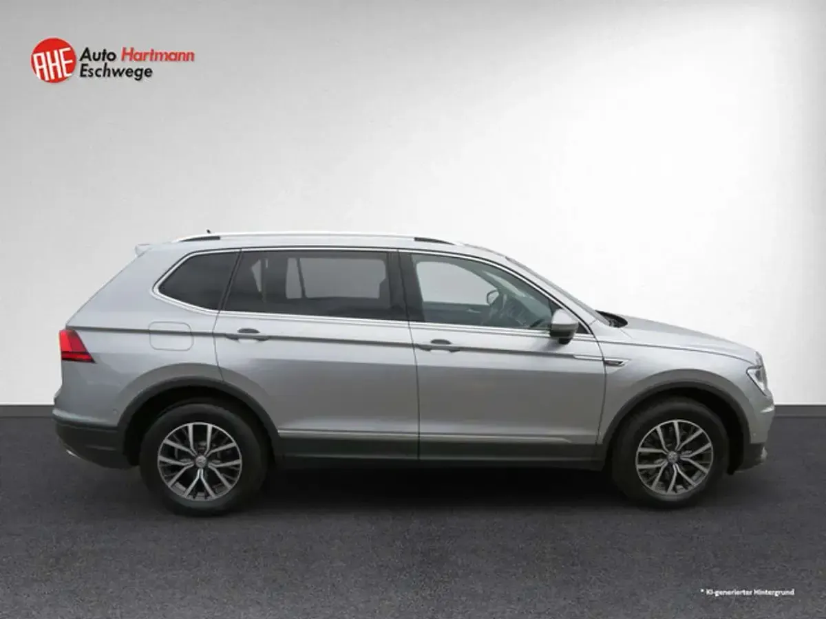 Gebraucht VW Tiguan Allspace Comfortline 200 PS (147 kW) 2021 Silber SUV