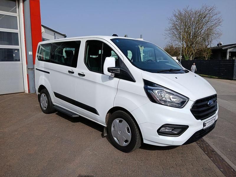 Gebraucht Ford Transit Trend 105 PS (77 kW) 2021 Weiß Van / Kleinbus