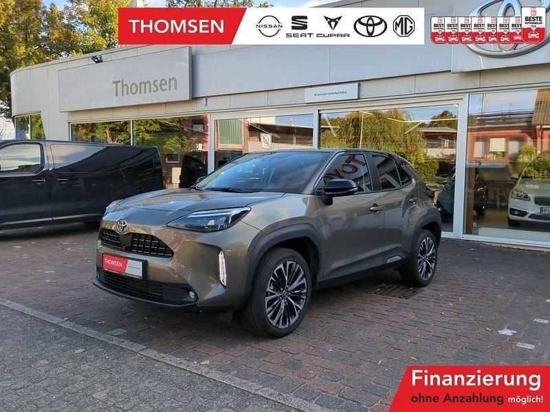 Manganbronze Gebraucht 2022 Toyota Yaris Cross Elegant SUV | 26.500 € (Fairer Preis) - Bild 1/4