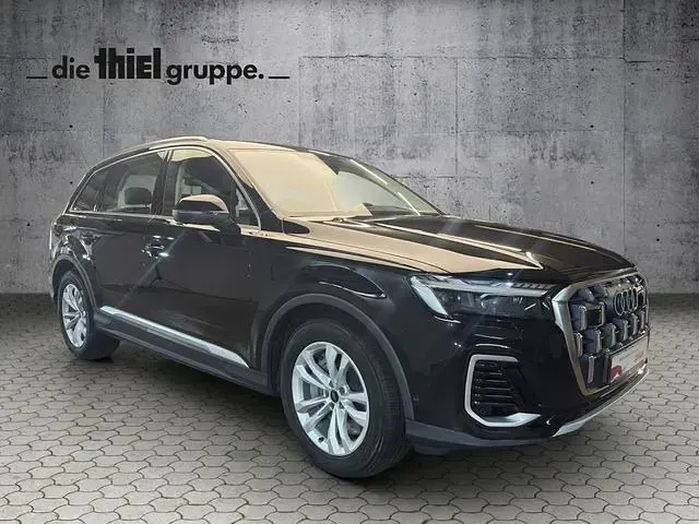 Gebraucht Audi Q7 Comfort 394 PS (289 kW) 2024 Schwarz SUV