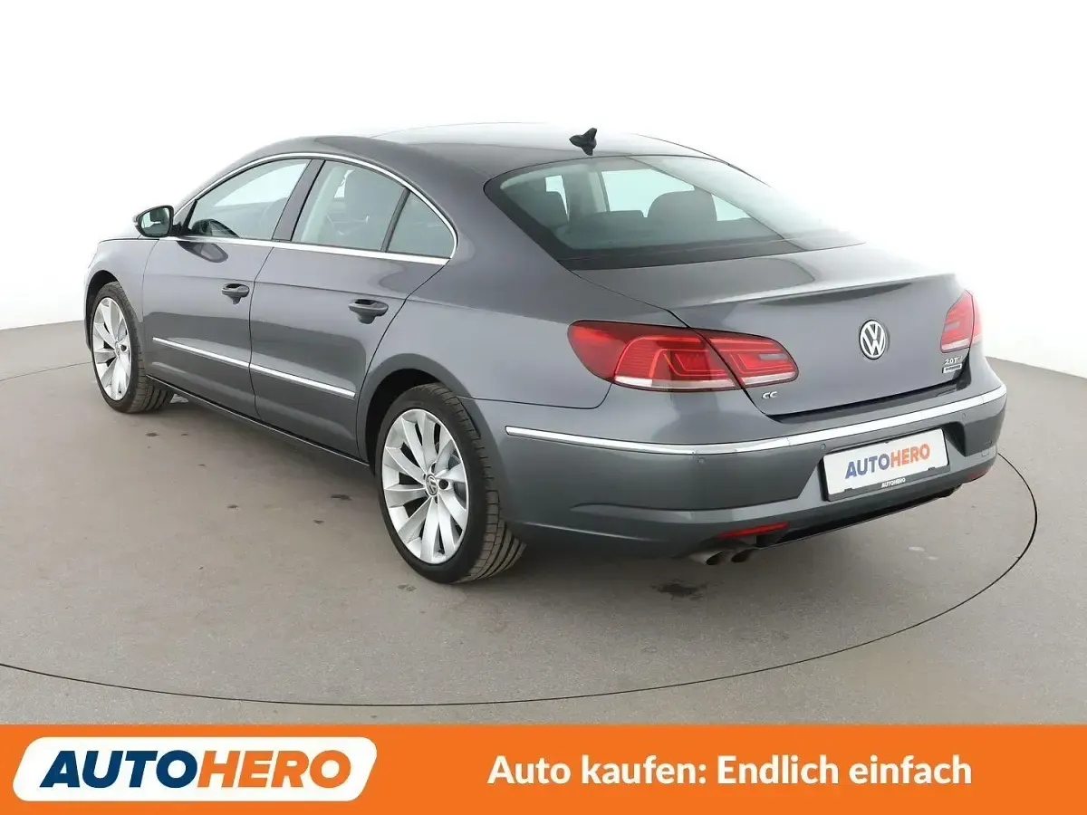 Usado VW CC 184 HP (135 kW) 2018 Cinzento Sedan