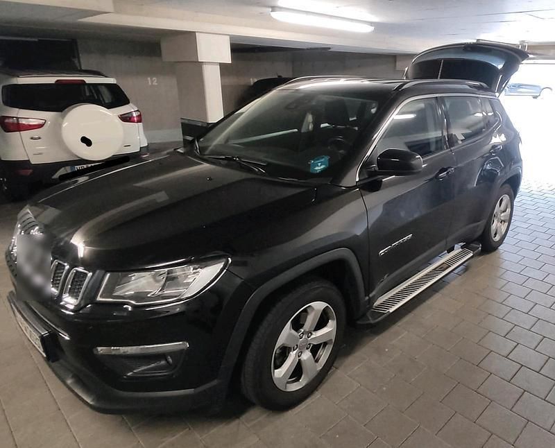 Schwarz Gebraucht 2019 Jeep Compass SUV | 15.900 € (Superpreis) - Bild 1/4