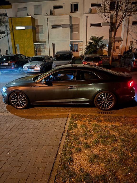 Gebraucht Audi A5 S-Line 190 PS (139 kW) 2018 Grau Coupé
