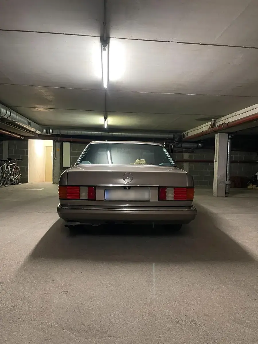 Gebraucht Mercedes 500 223 PS (164 kW) 1987 Braun Limousine