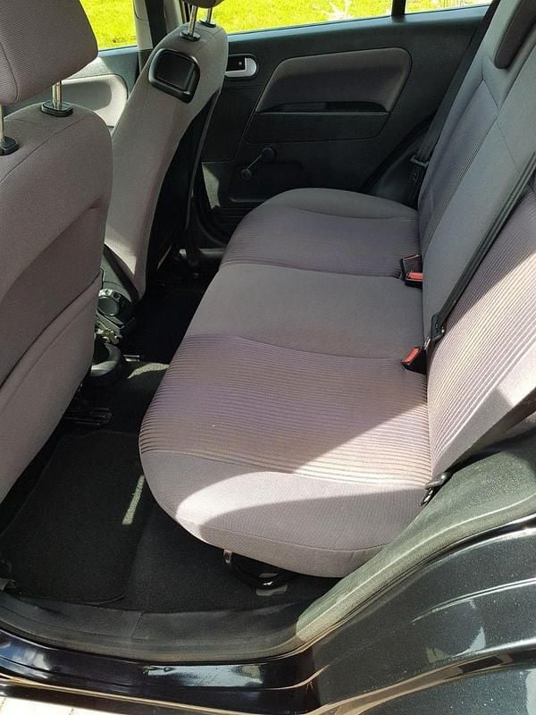 Gebraucht Ford Fusion 75 PS (55 kW) 2007 Schwarz Kleinwagen