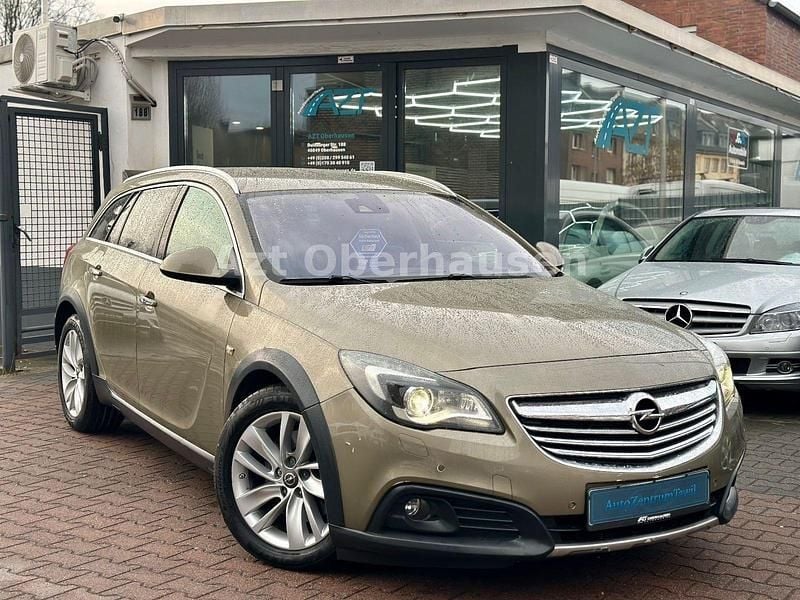 Gebraucht Opel Insignia Country Tourer 250 PS (183 kW) 2014 Olive beige (m2) Kombi