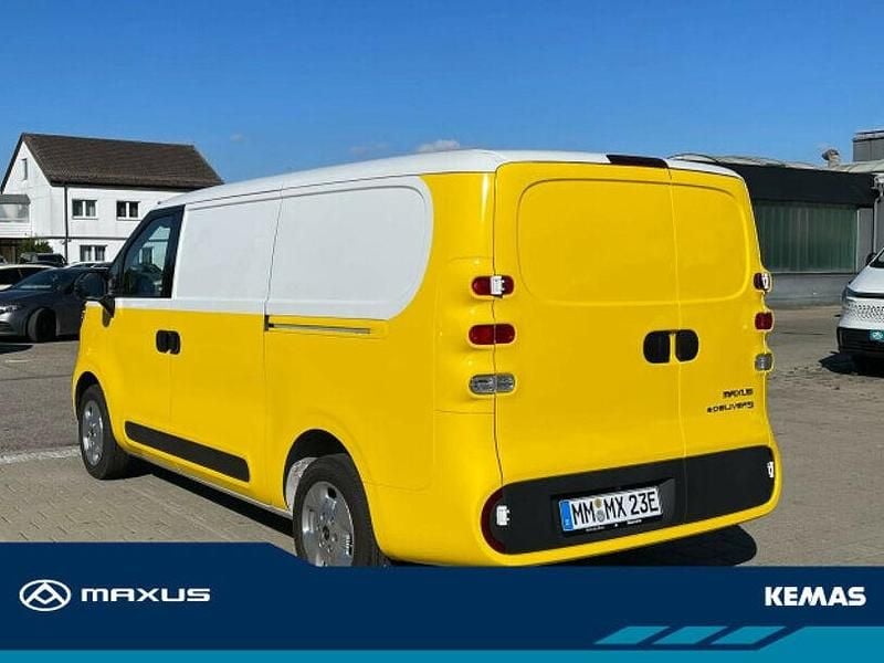 Gebraucht Maxus eDeliver 5 88 kW (120 PS) 2025 Gelb Van