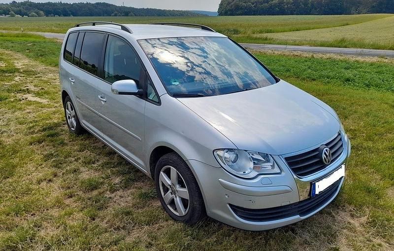 Gebraucht VW Touran 140 PS (102 kW) 2008 Silber Van / Kleinbus