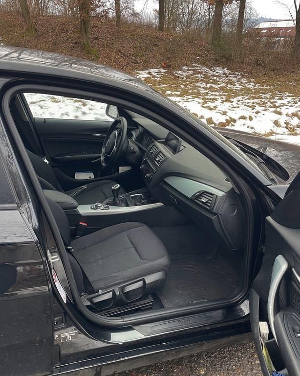 Gebraucht BMW 116 136 PS (100 kW) 2014 Schwarz Kleinwagen