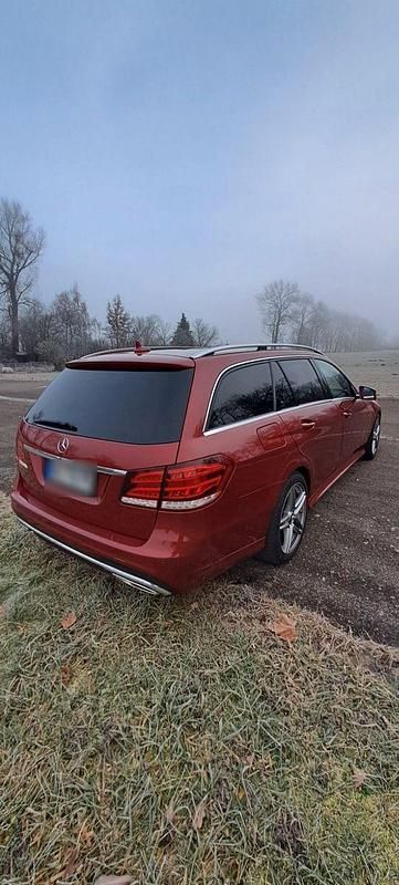 Gebraucht Mercedes E350 Avantgarde 252 PS (185 kW) 2014 Rot Kombi