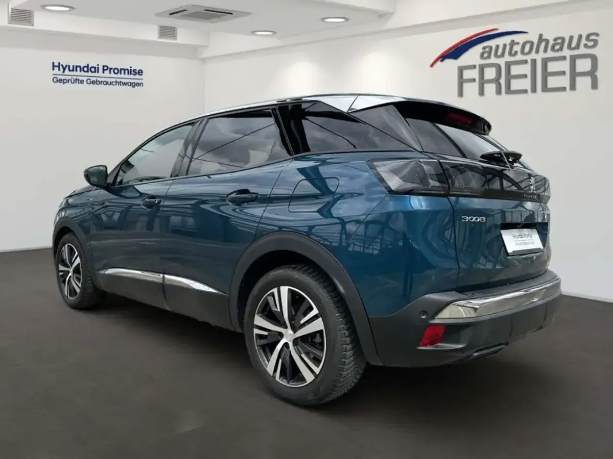 Gebraucht Peugeot 3008 Allure 224 PS (164 kW) 2021 Blau SUV