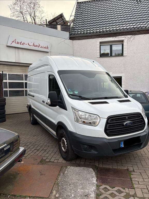 Second-hand Ford Transit 155 CP (114 kW) 2014 Alb Monovolum