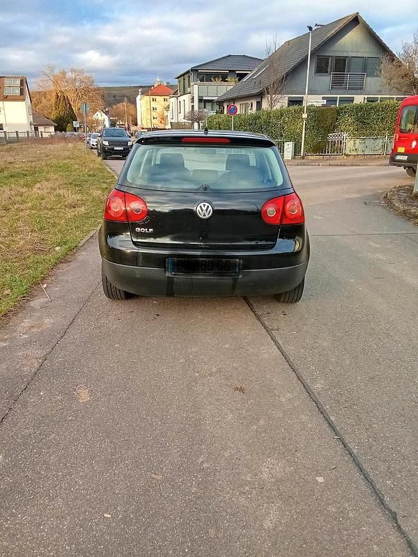 Gebraucht VW Golf IV Comfortline 80 PS (58 kW) 2005 Schwarz Limousine