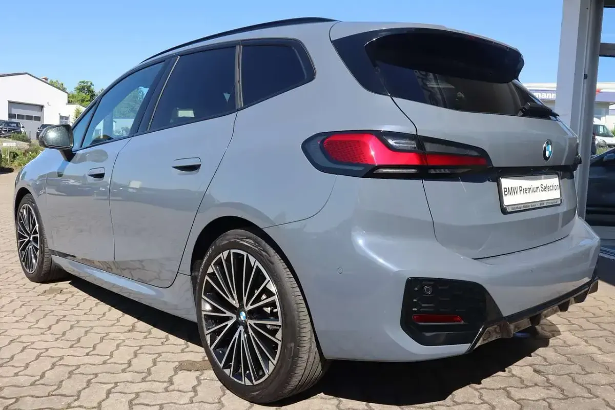 Gebraucht BMW 223 Active Tourer M Sport 218 PS (160 kW) 2023 Bmw individual storm bay Van / Kleinbus
