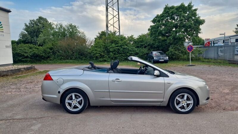 Gebraucht Ford Focus Cabriolet 145 PS (106 kW) 2007 Silber Cabrio