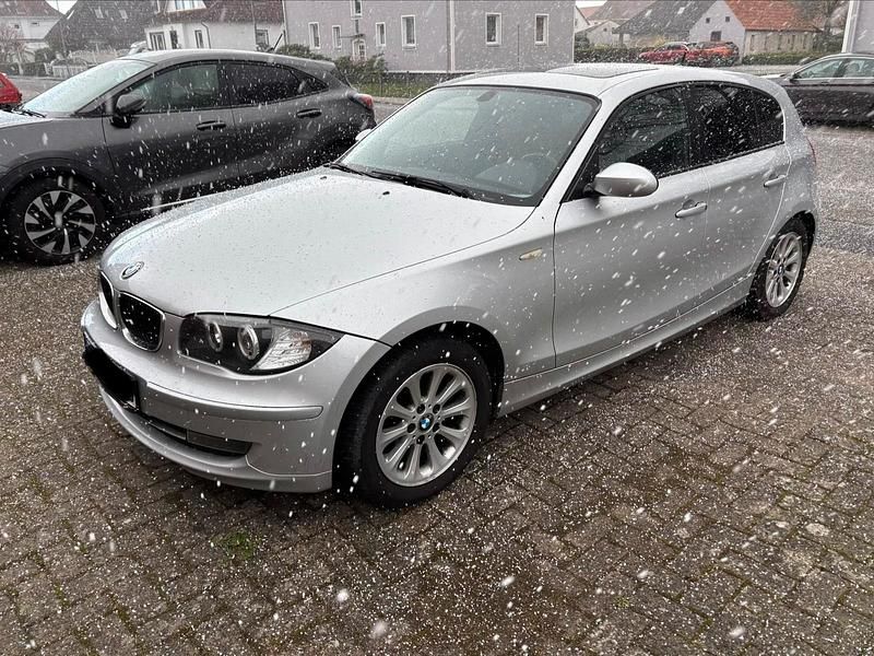 Gebraucht BMW 118 143 PS (105 kW) 2007 Silber Kleinwagen