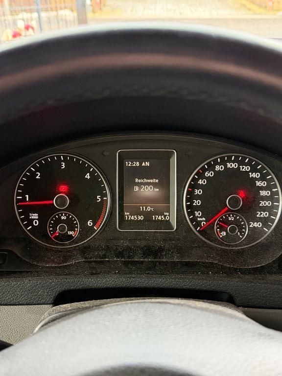 Usado VW Multivan 179 CV (131 kW) 2014 Marrón Monovolumen