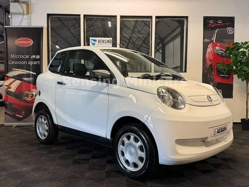 Gebraucht Aixam Microcar Sport 2018 Weiß Kleinwagen