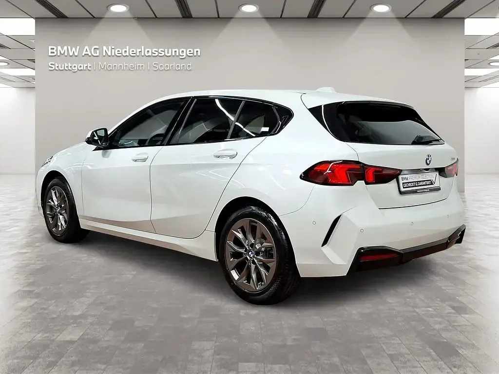 Używany BMW 120 Efficient Dynamics 156 KM (114 kW) 2025 Biały Hatchback