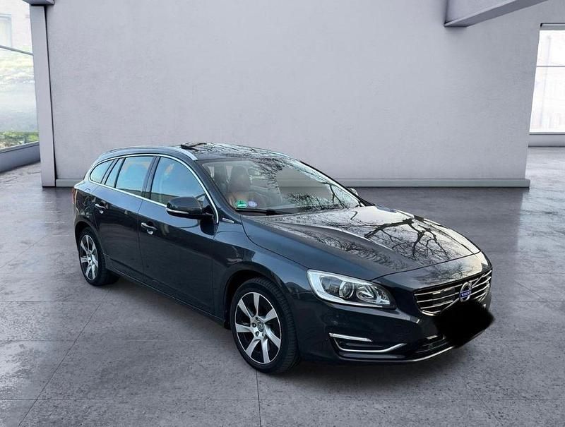Gebraucht Volvo V60 Summum 288 PS (211 kW) 2014 Grau Kombi