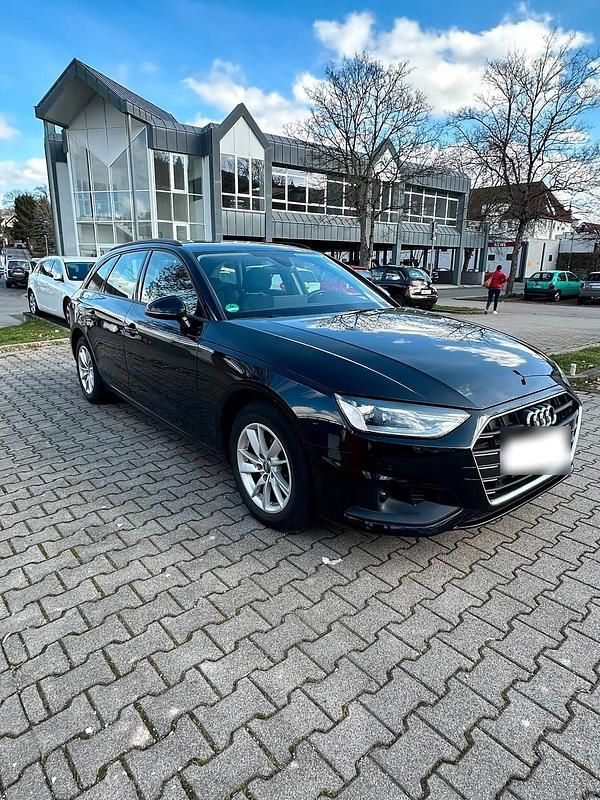 Gebraucht Audi A4 136 PS (100 kW) 2020 Schwarz Kombi