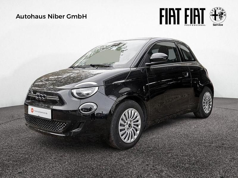 Schwarz Gebraucht 2022 Fiat 500e Action | 11.899 € (Superpreis) - Bild 1/4