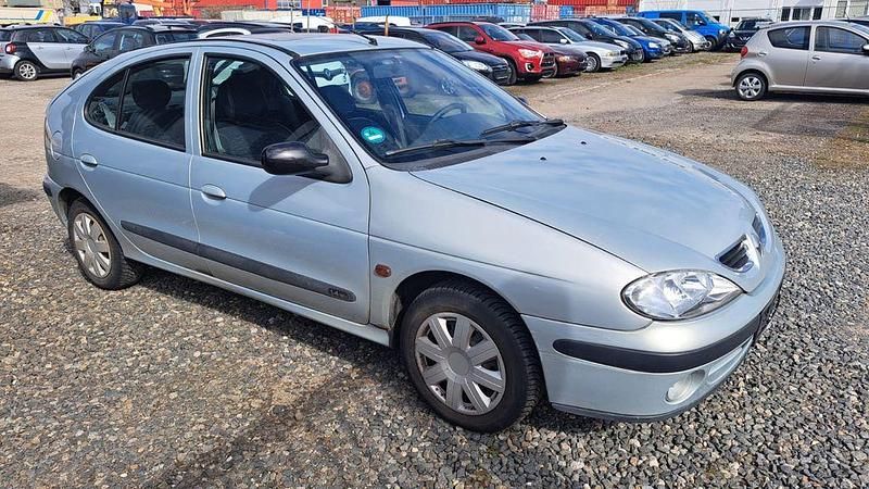 Gebraucht Renault Mégane II 95 PS (69 kW) 2002 Limousine