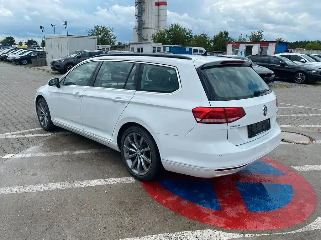 Gebraucht VW Passat Comfortline 150 PS (110 kW) 2014 Weiß Kombi
