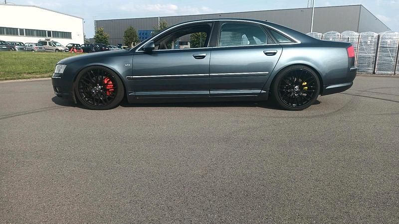 Gebraucht Audi A8 275 PS (202 kW) 2004 Grau Limousine